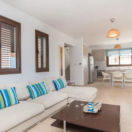 Holiday 445 * Protaras
